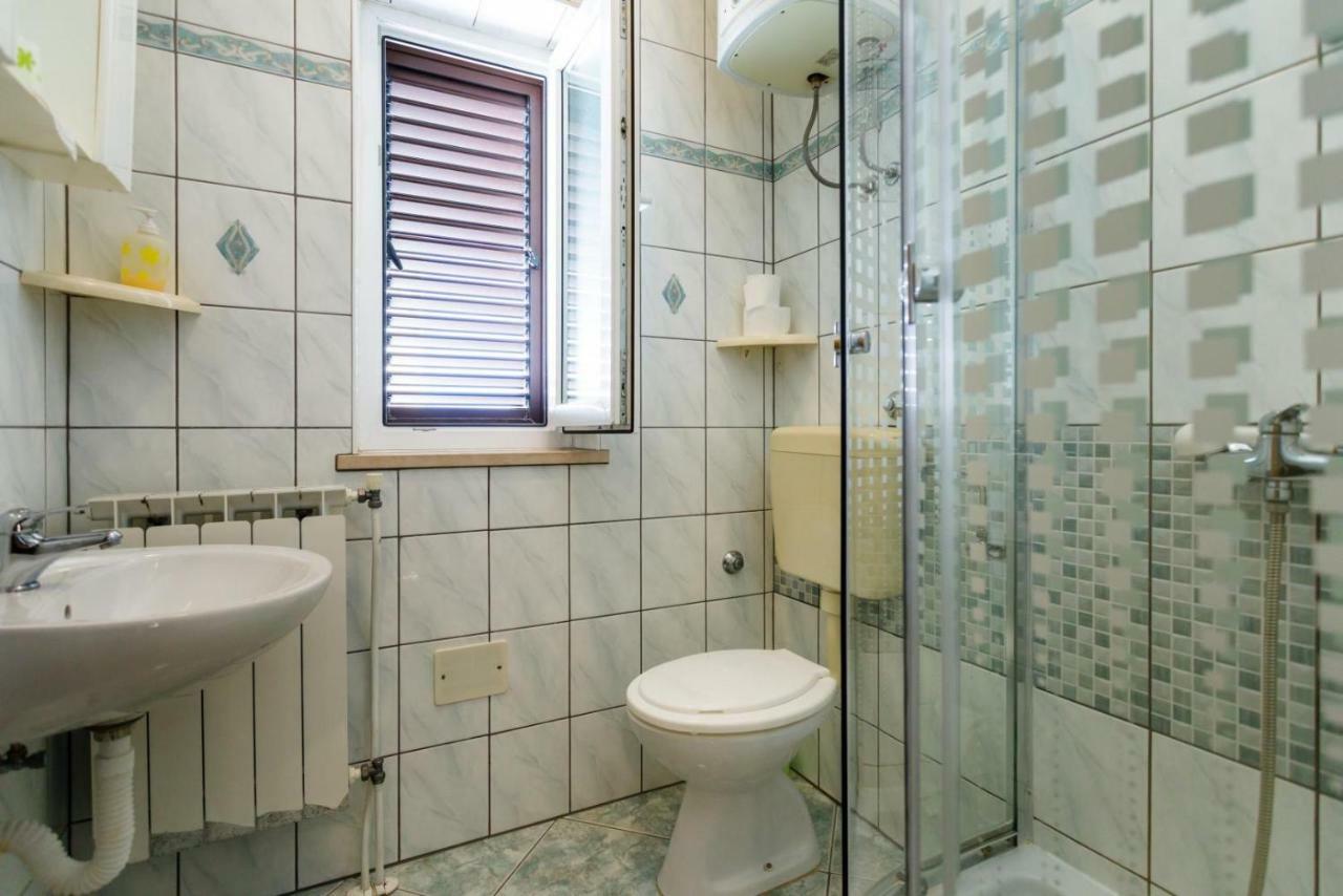 Rooms Mimi Krk Town Dış mekan fotoğraf