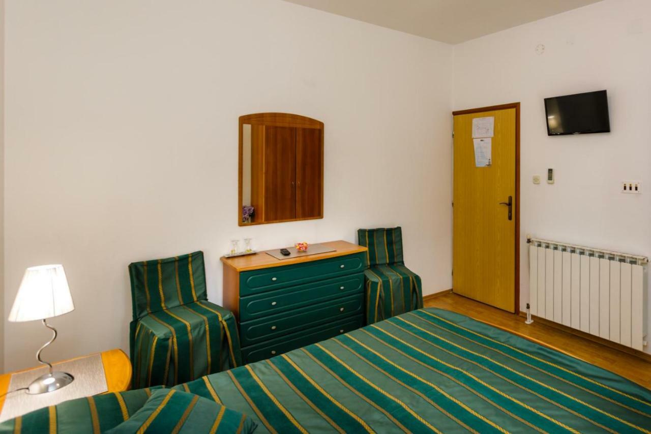 Rooms Mimi Krk Town Dış mekan fotoğraf