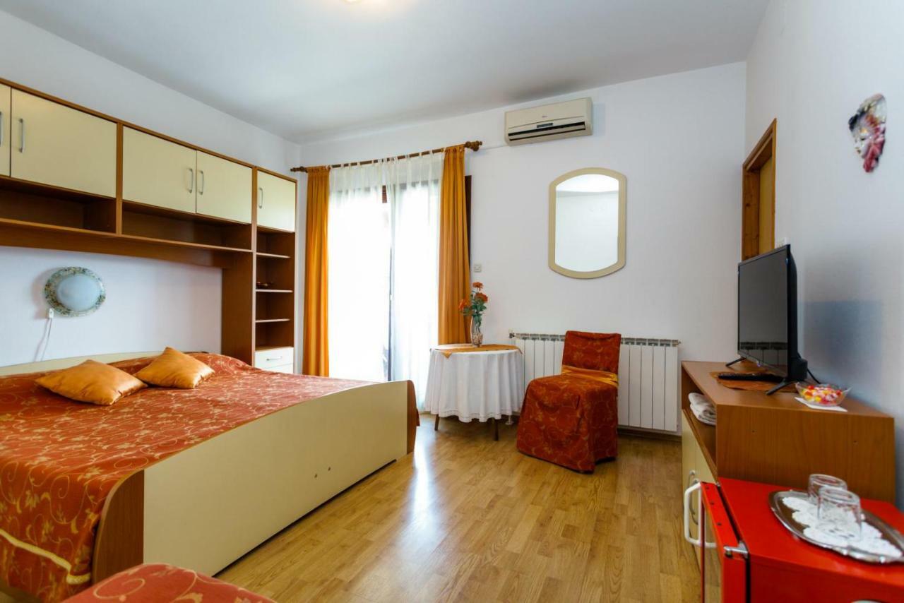 Rooms Mimi Krk Town Dış mekan fotoğraf